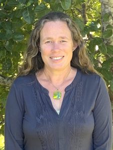 EvansJenny-Headshot-2020-2x2